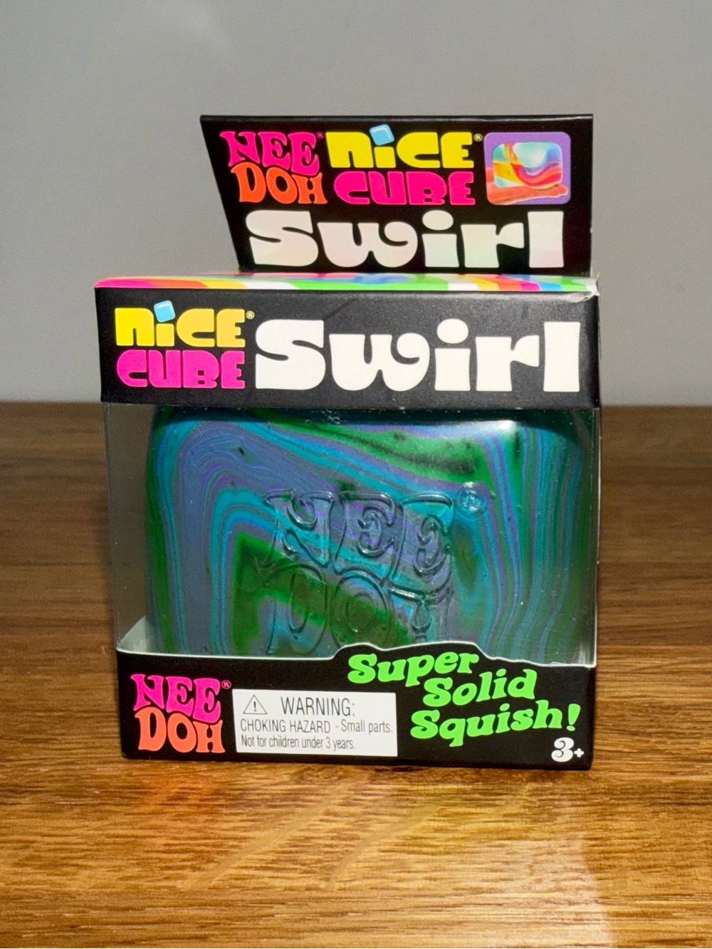 NeeDoh Nice Cube Swirl Green Blue Sugar Squishy Sensory Fidget